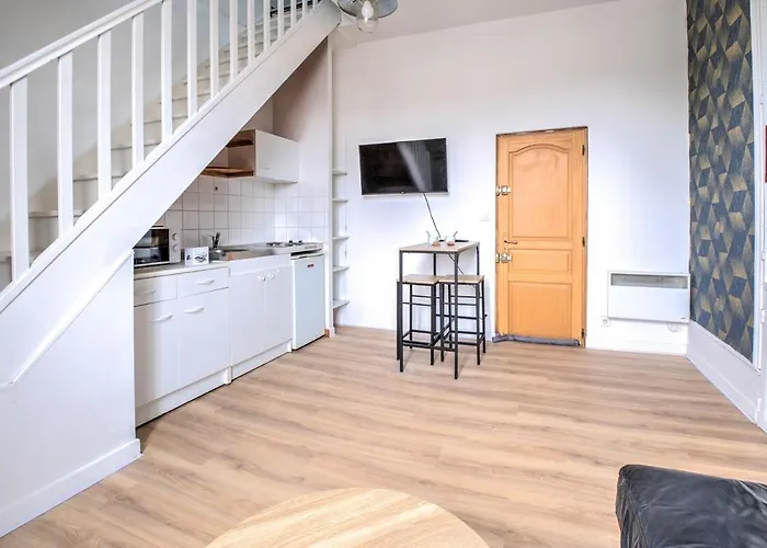 Le Duplex De La Gare